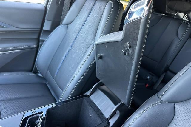 2024 Cadillac LYRIQ Sport 3