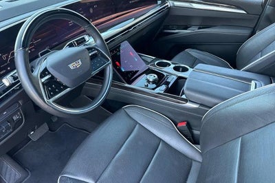 2025 Cadillac Escalade Premium Luxury
