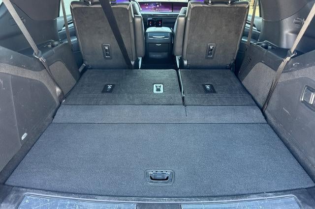 2025 Cadillac Escalade Premium Luxury