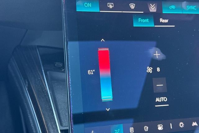 2025 Cadillac Escalade Premium Luxury