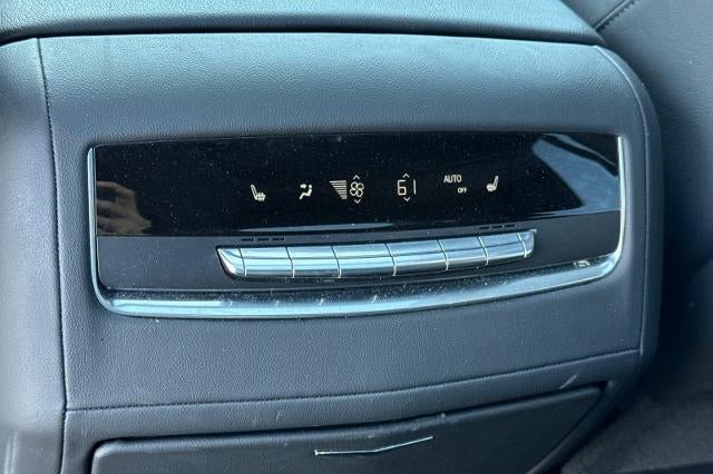 2025 Cadillac Escalade Premium Luxury