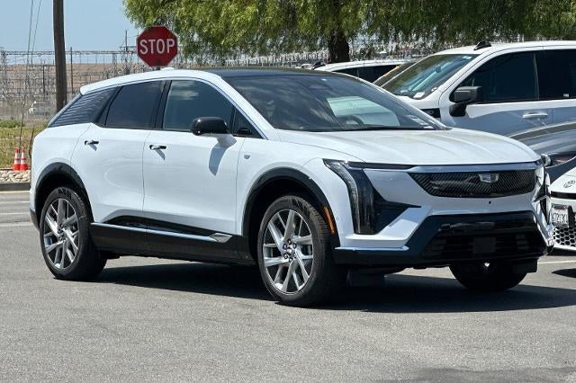 2027 Cadillac OPTIQ Luxury