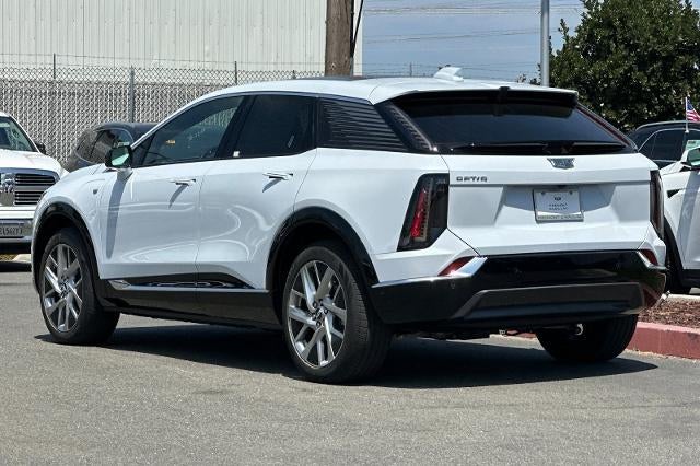 2027 Cadillac OPTIQ Luxury