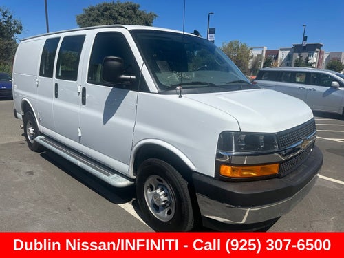2025 Chevrolet Express 2500 Work Van Cargo
