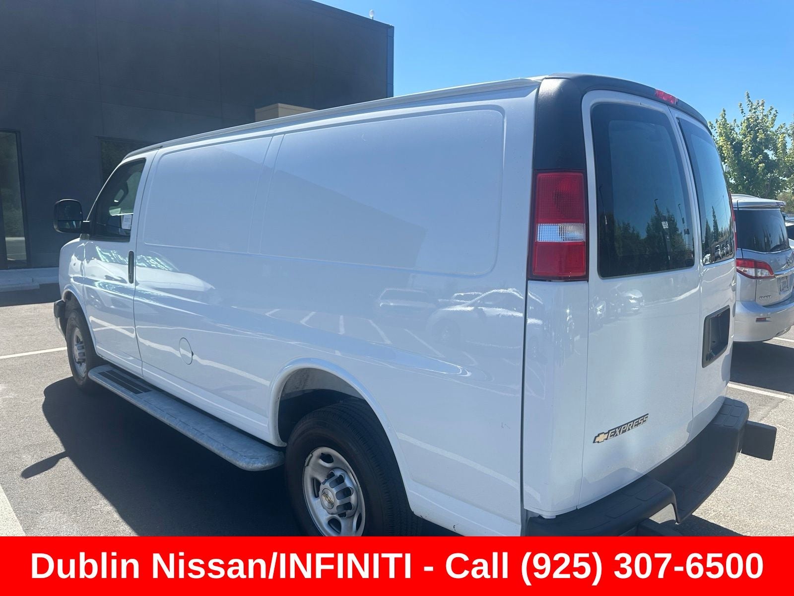 2025 Chevrolet Express 2500 Work Van Cargo