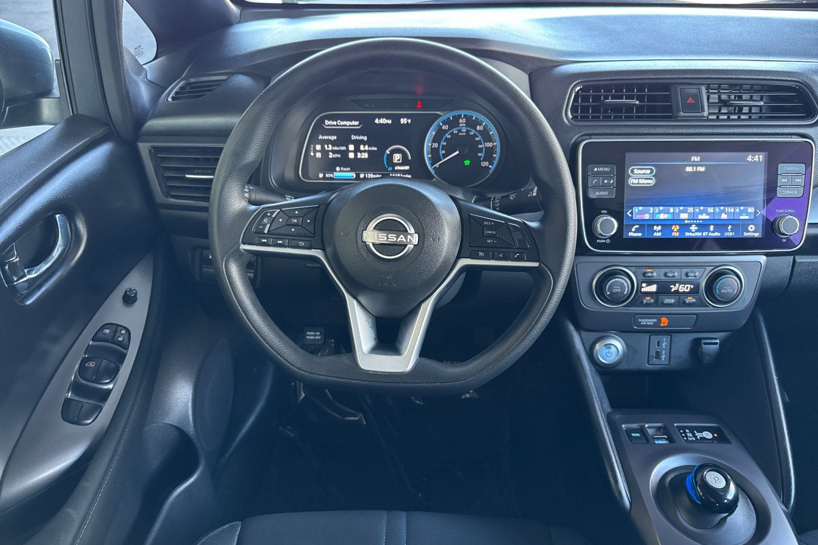 2025 Nissan Leaf S