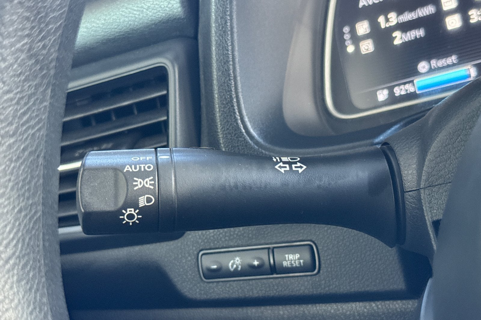 2025 Nissan Leaf S