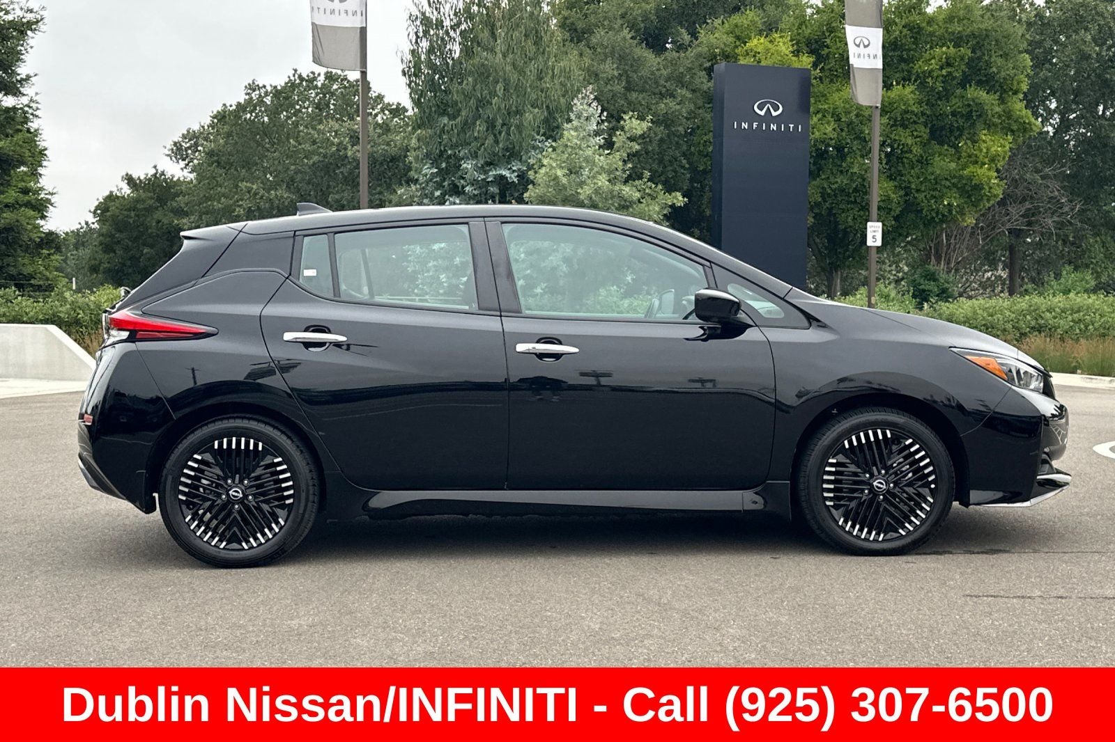 2025 Nissan Leaf SV Plus
