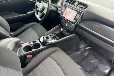 2025 Nissan Leaf SV Plus