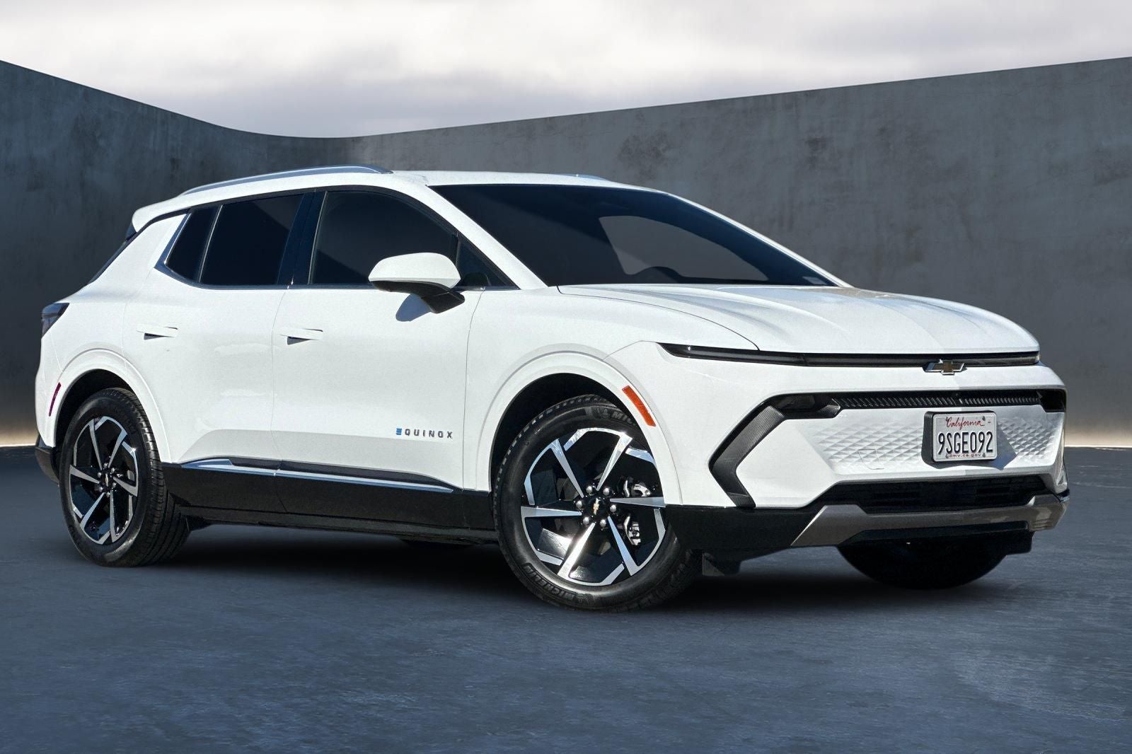 2025 Chevrolet Equinox EV LT