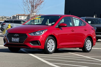 2022 Hyundai Accent SE