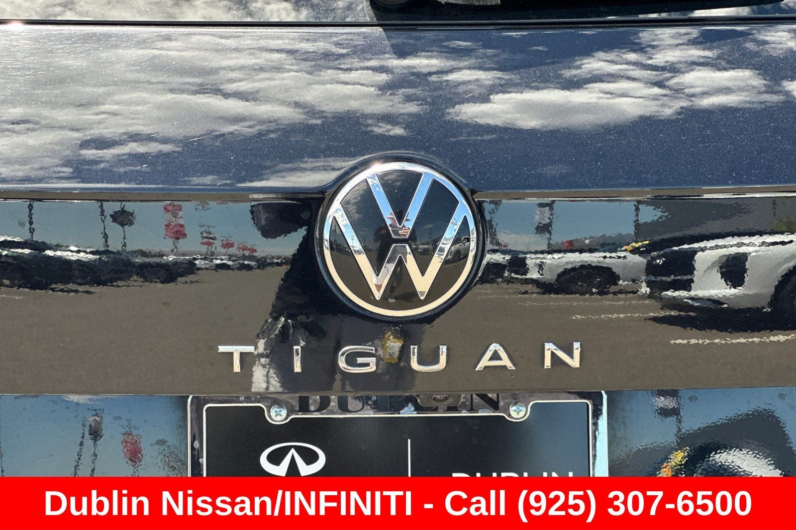 2024 Volkswagen Tiguan 2.0T Wolfsburg Edition
