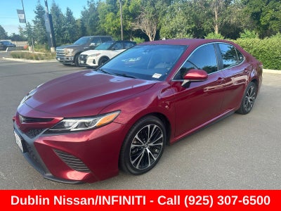 2018 Toyota Camry SE