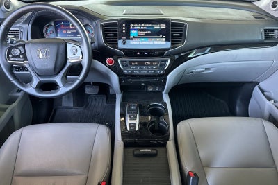 2022 Honda Pilot Touring 8 Passenger