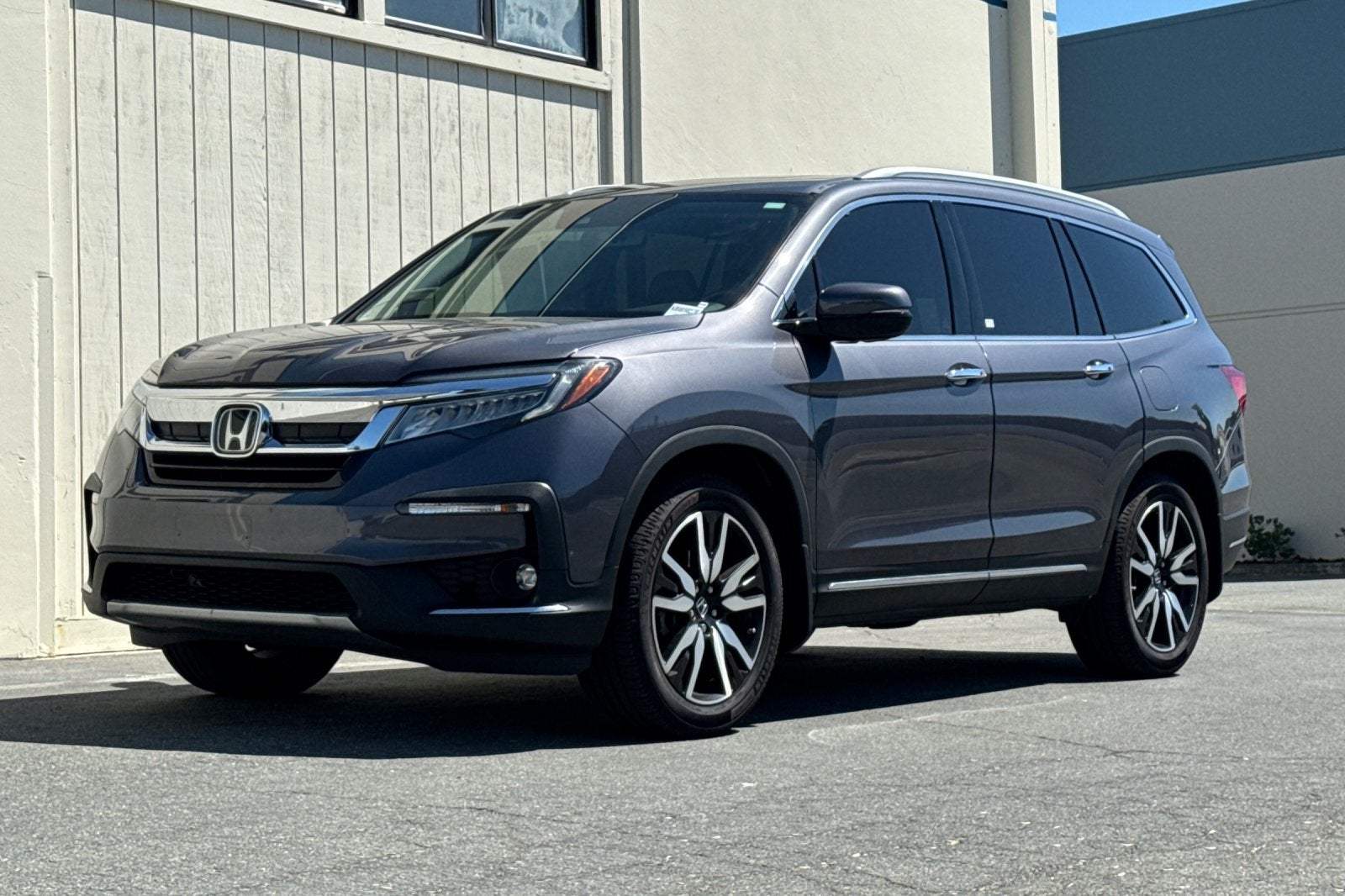 2022 Honda Pilot Touring 8 Passenger