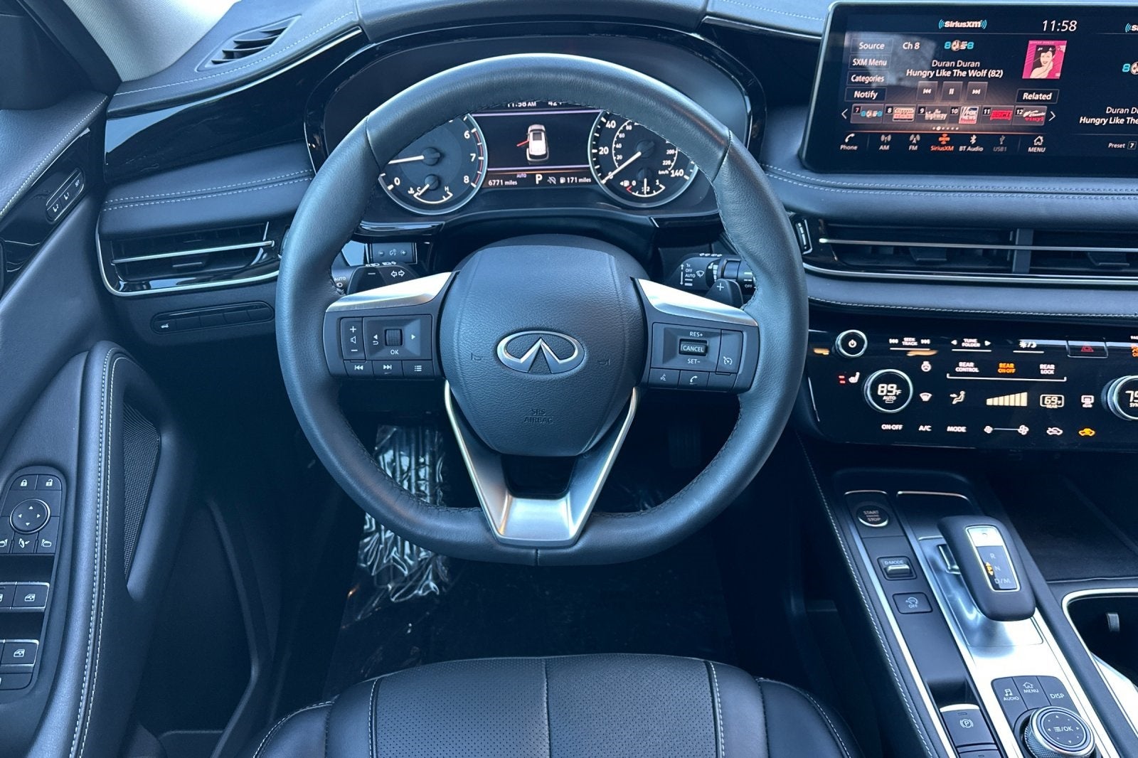 2025 INFINITI QX60 PURE