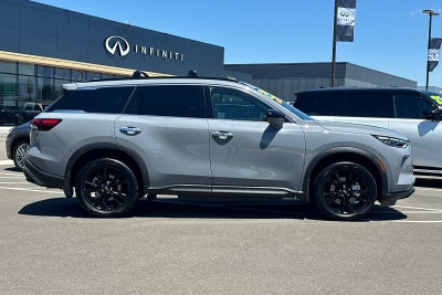 2025 INFINITI QX60 LUXE