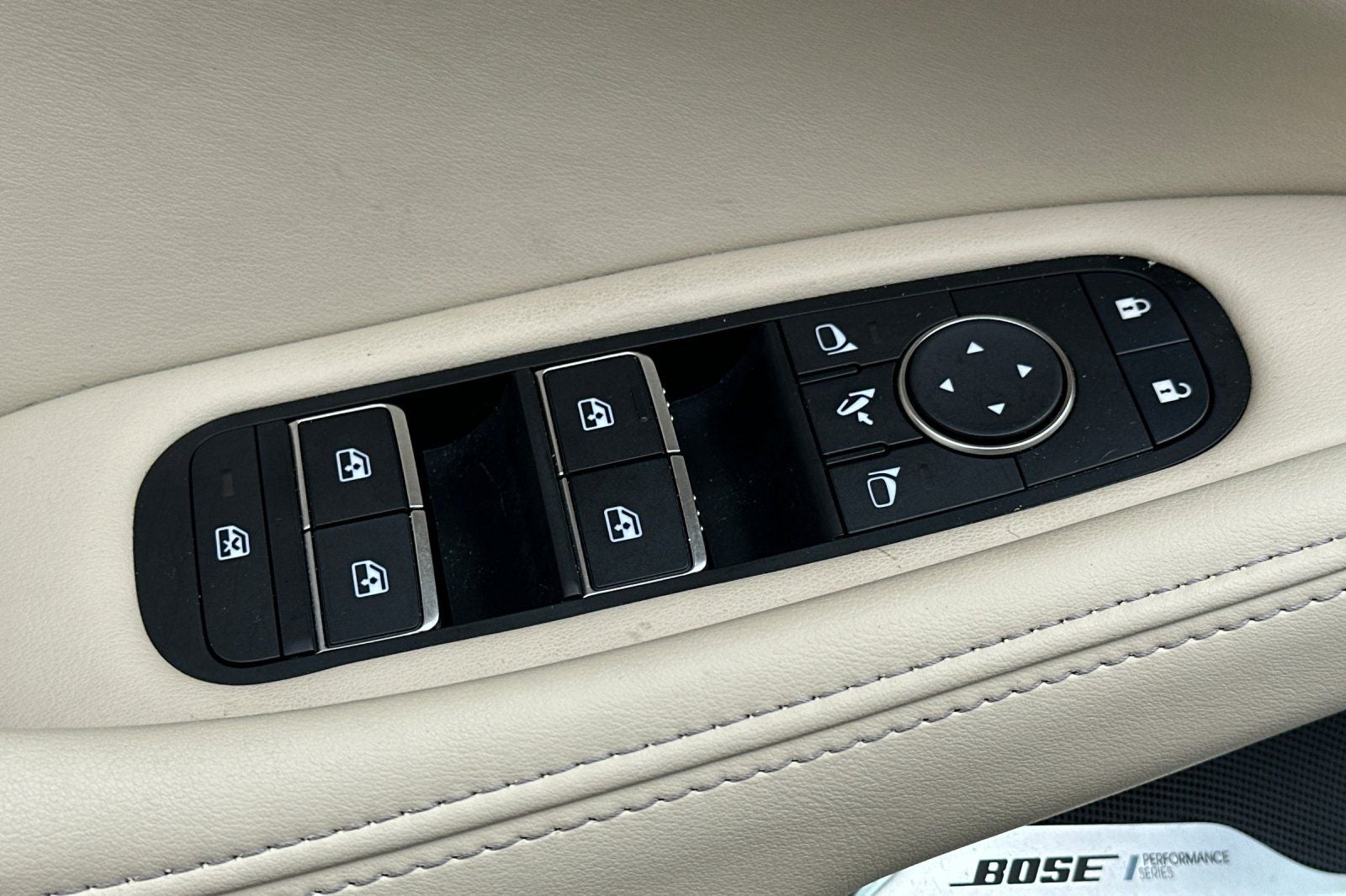 2025 INFINITI QX60 Sensory