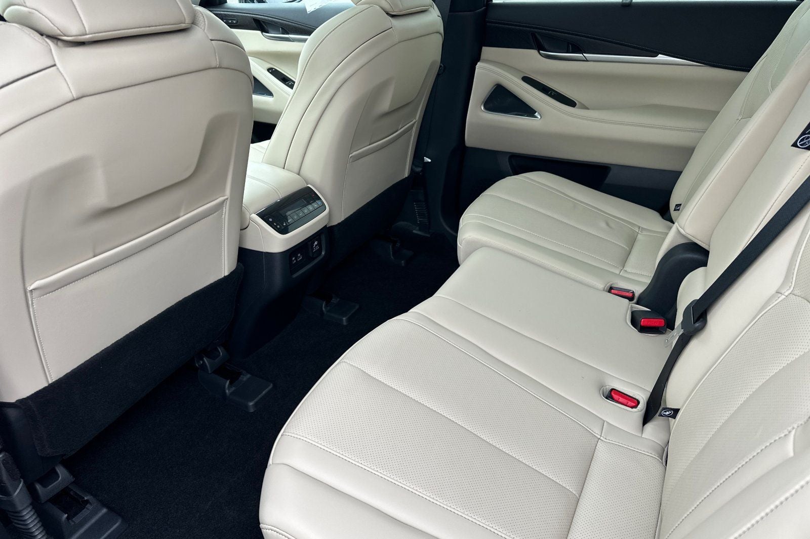 2025 INFINITI QX60 Sensory