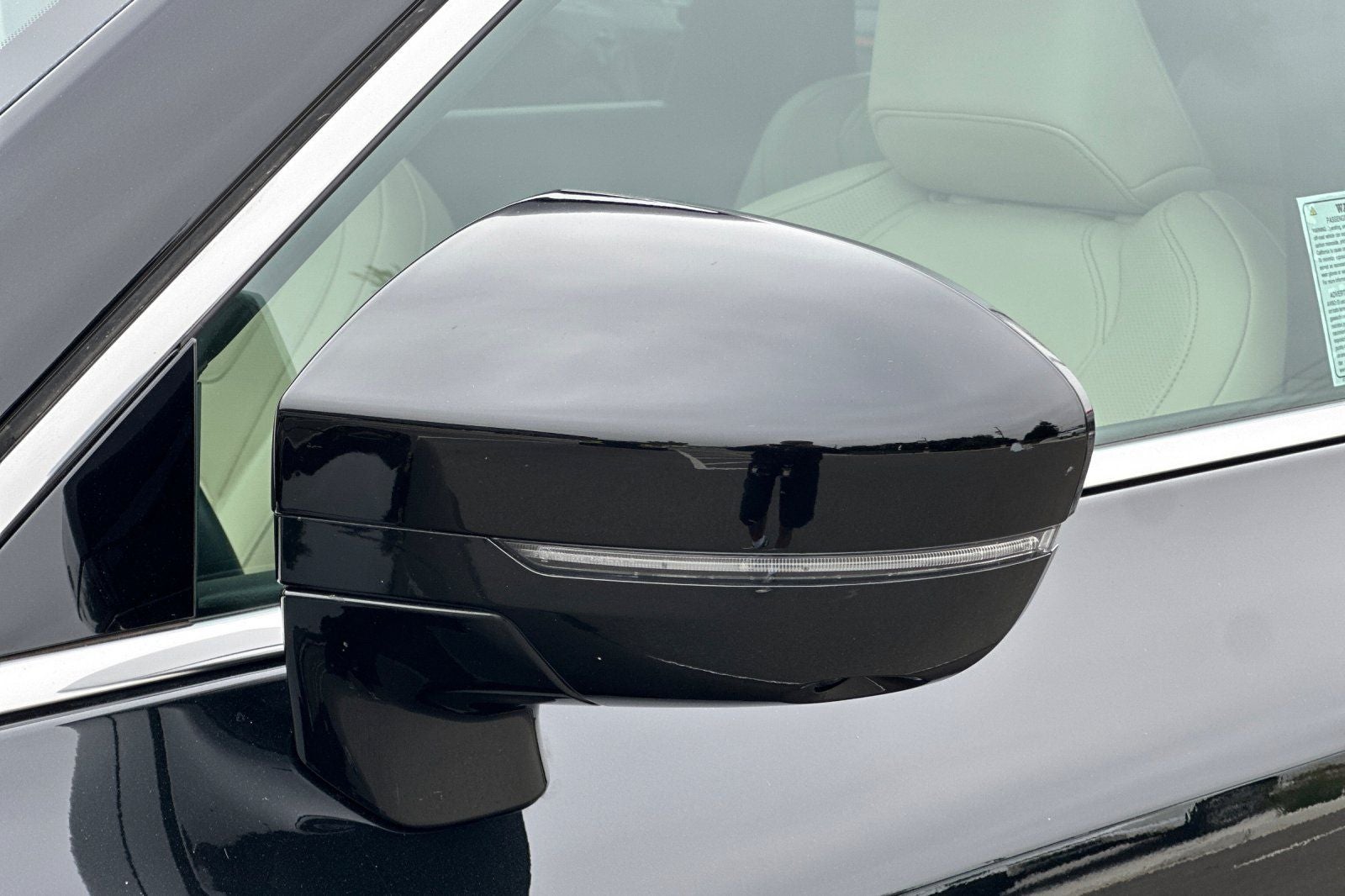 2025 INFINITI QX60 Sensory