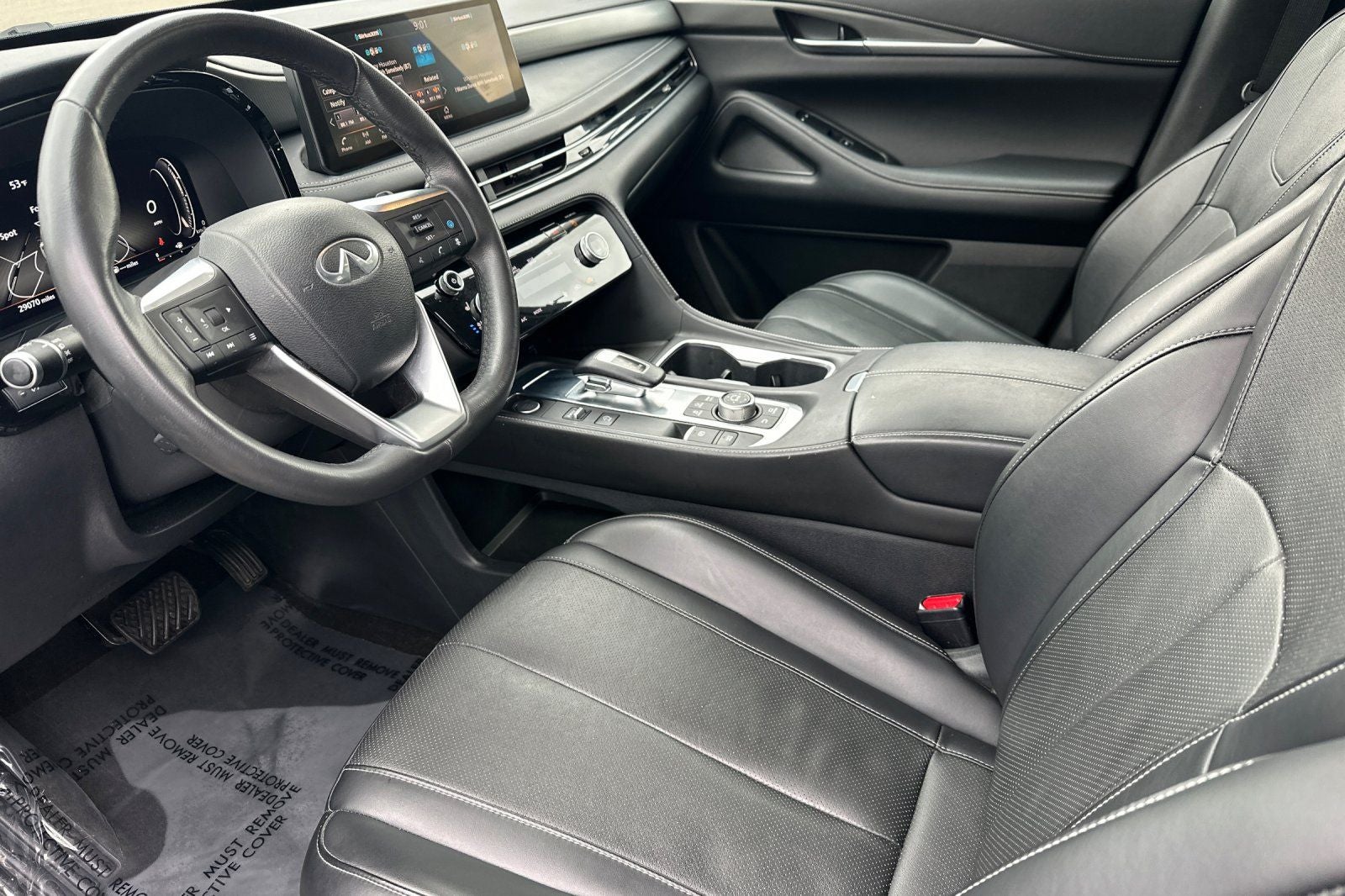 2023 INFINITI QX60 LUXE