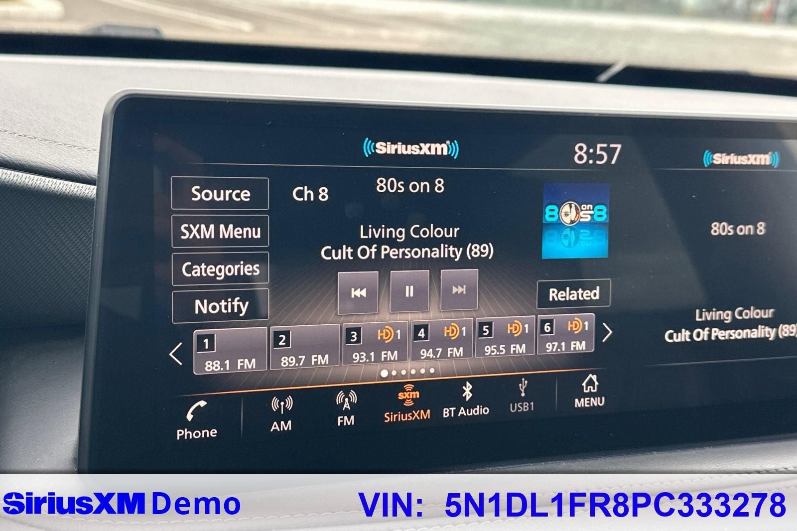 2023 INFINITI QX60 LUXE