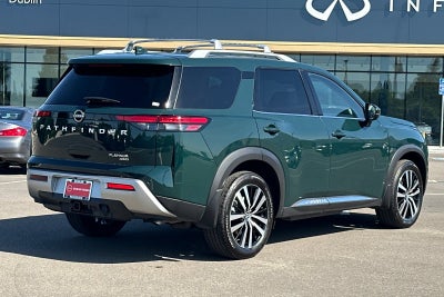 2025 Nissan Pathfinder Platinum
