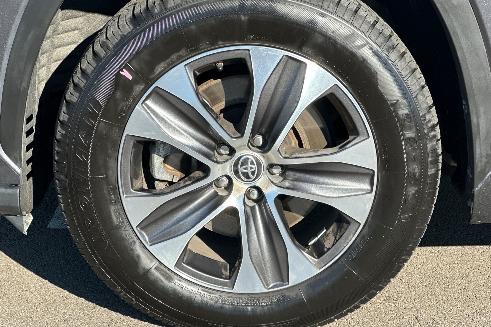 2023 Toyota Highlander XLE