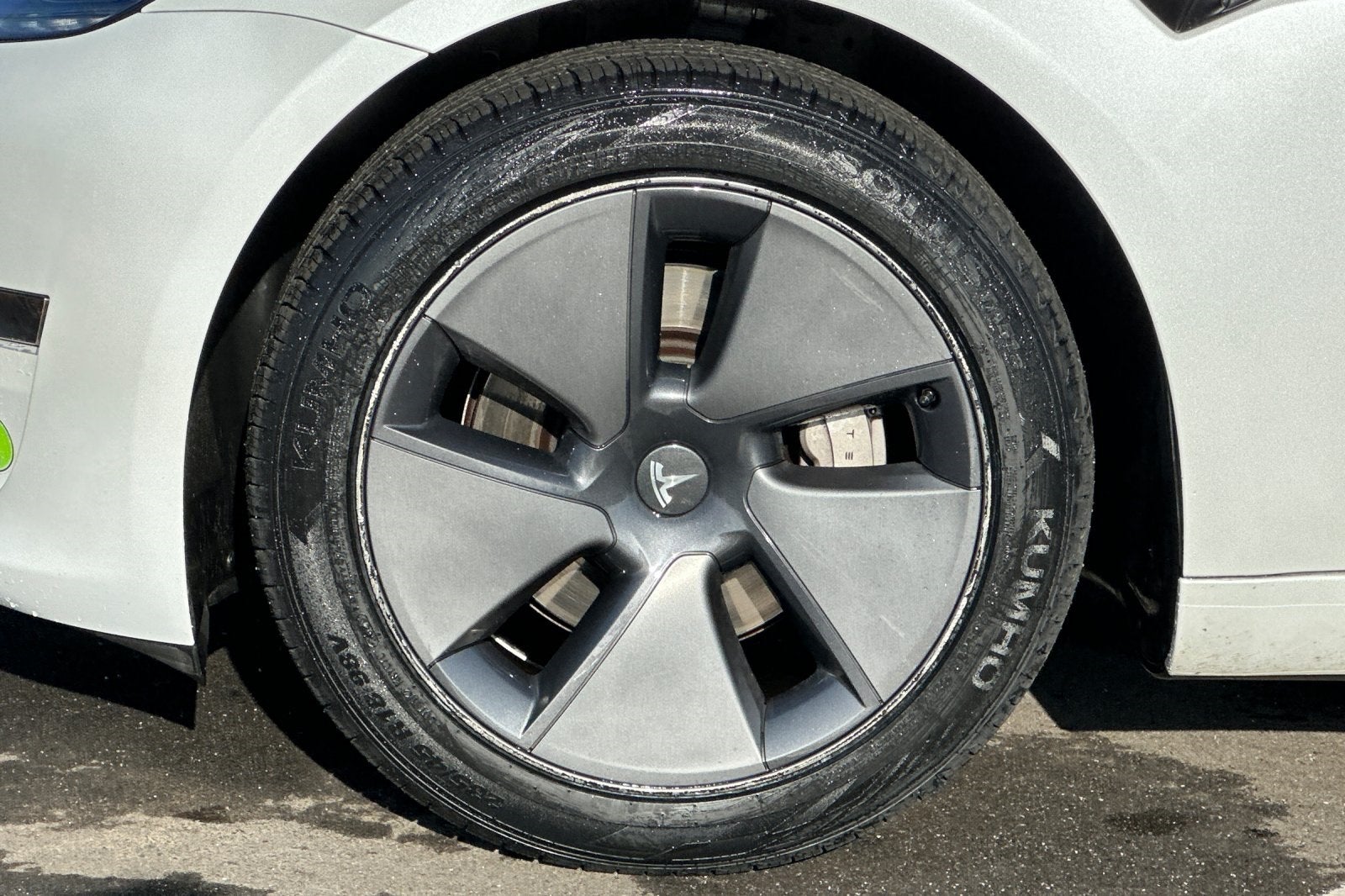 2023 Tesla Model 3 Base