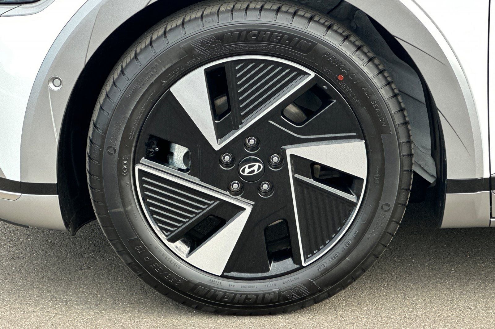 2025 Hyundai IONIQ 5 Limited