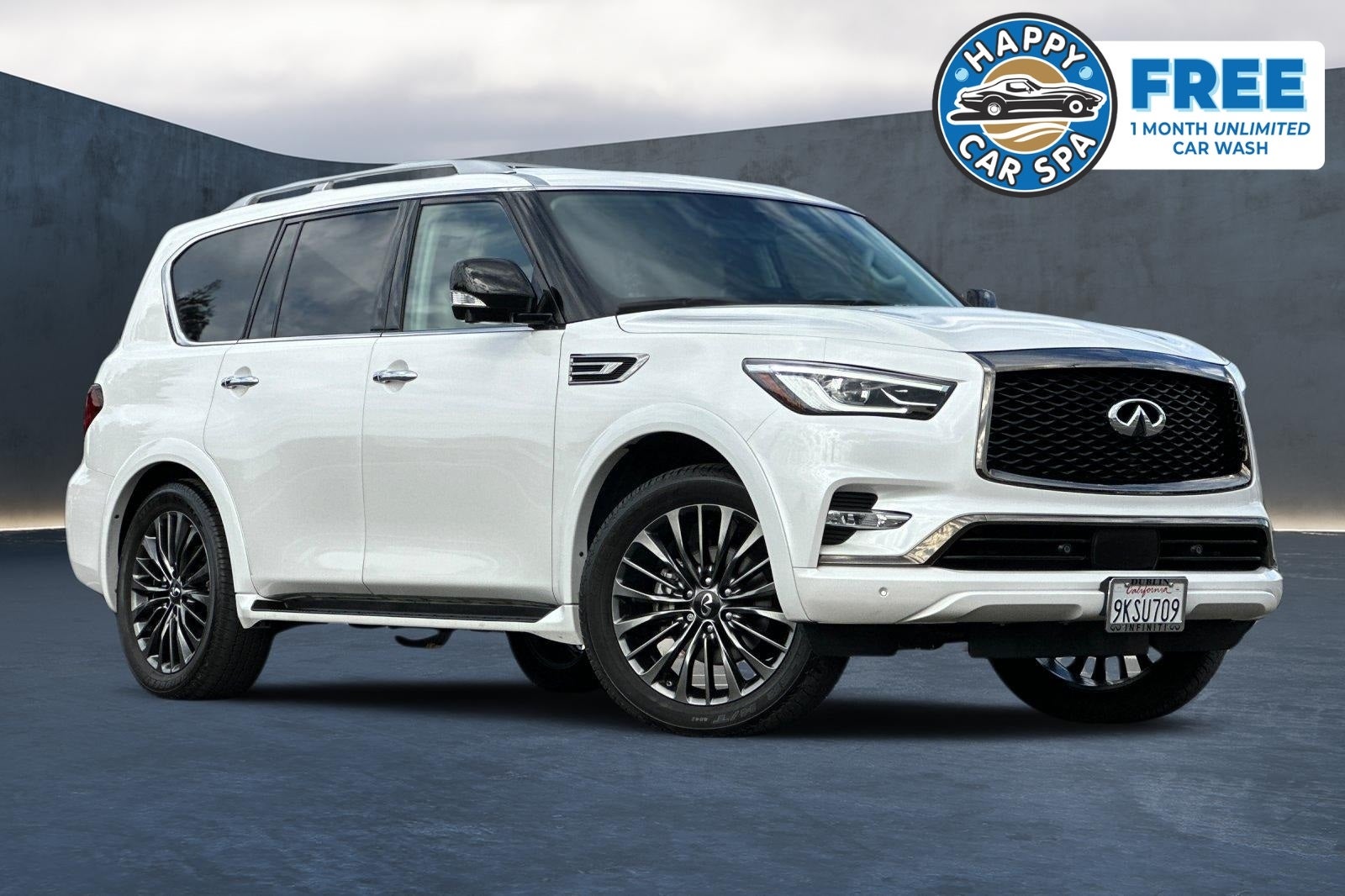 2023 INFINITI QX80 Premium Select