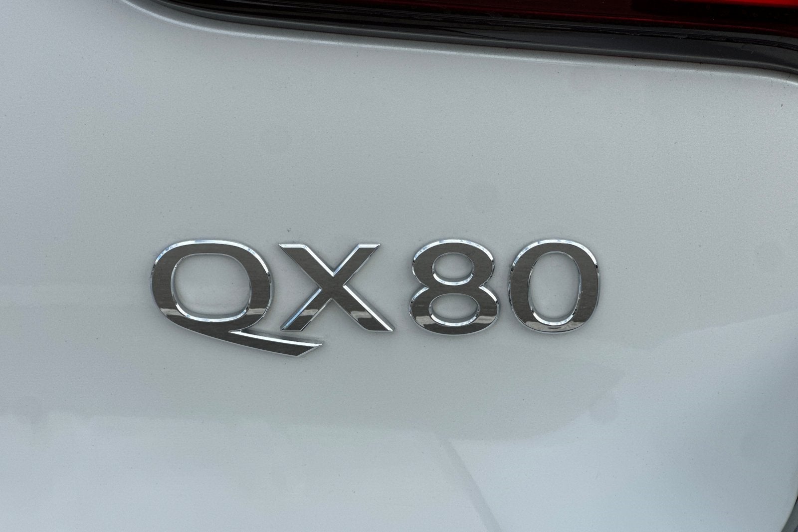2023 INFINITI QX80 Premium Select