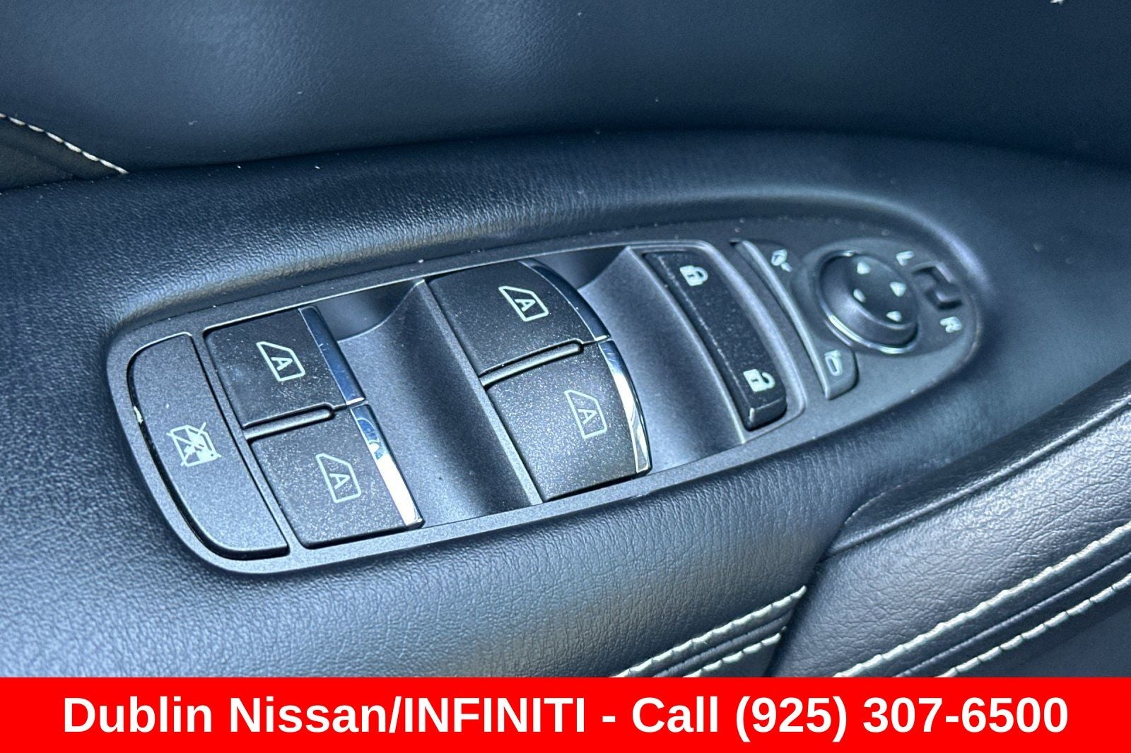 2021 INFINITI QX80 Premium Select