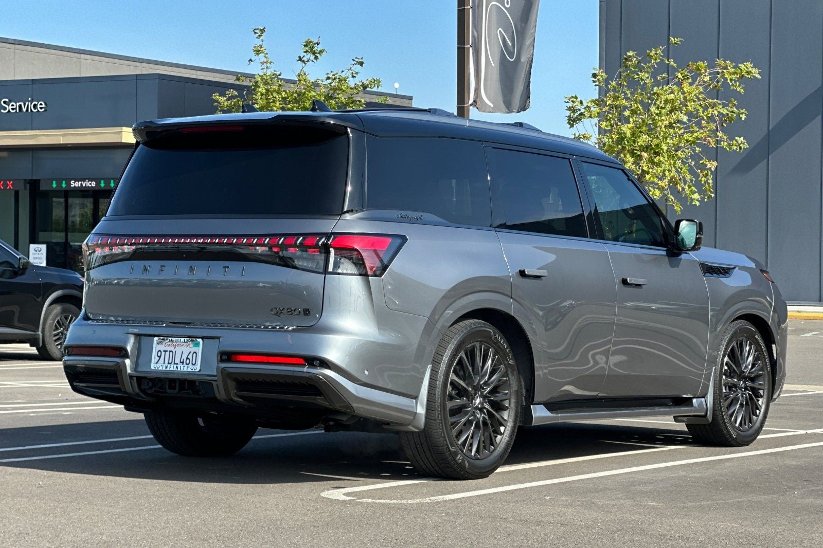2025 INFINITI QX80 AUTOGRAPH