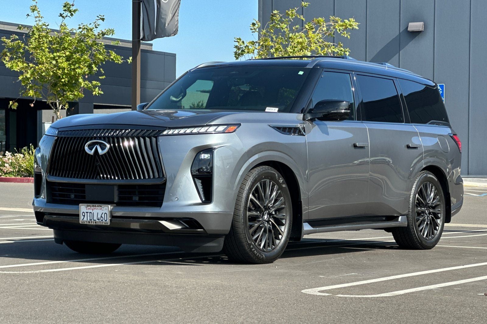 2025 INFINITI QX80 AUTOGRAPH