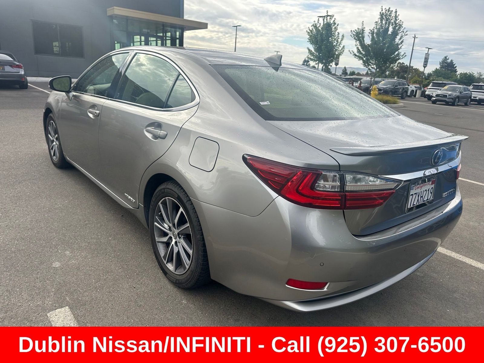 2017 Lexus ES 300h