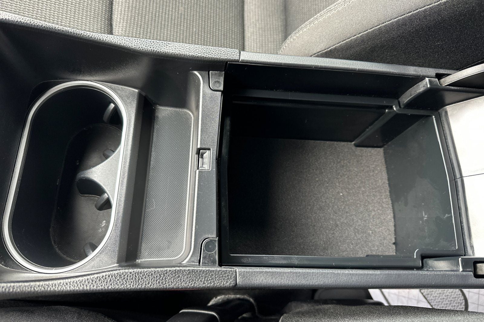 2025 Subaru Solterra Premium