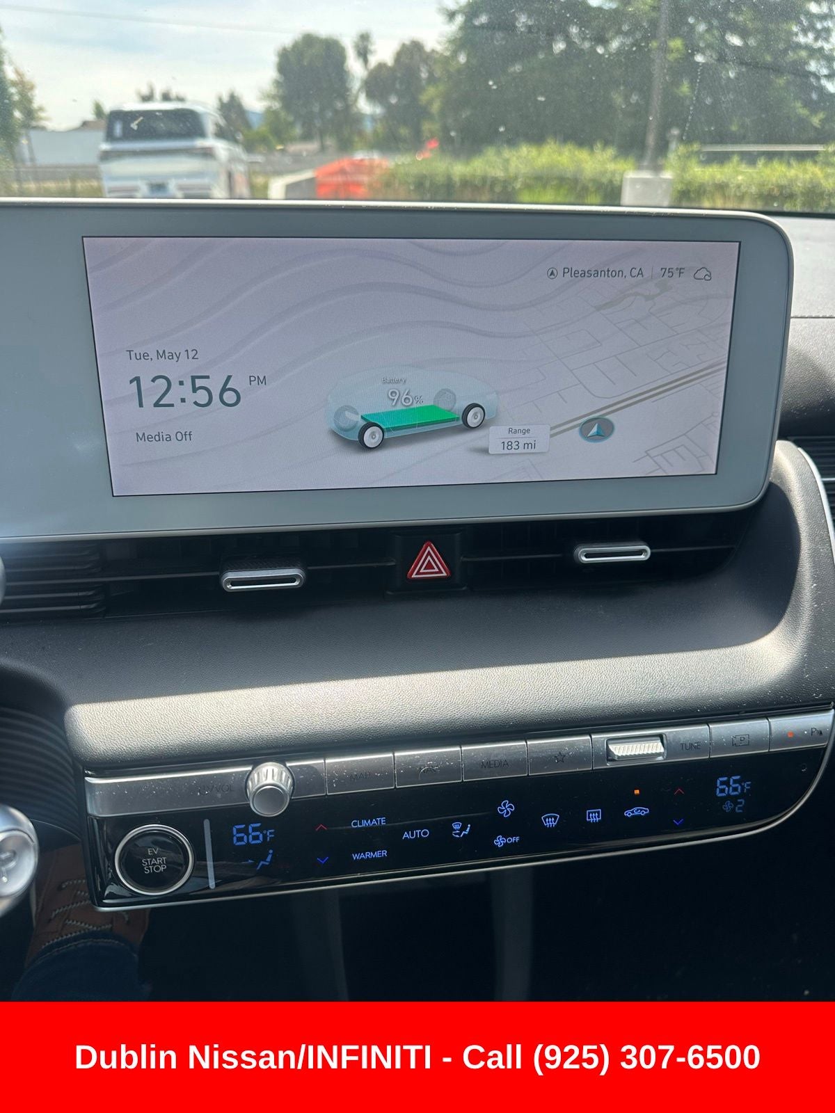 2024 Hyundai IONIQ 5 SE Standard Range