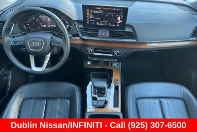 2023 Audi Q5 45 S line Premium quattro