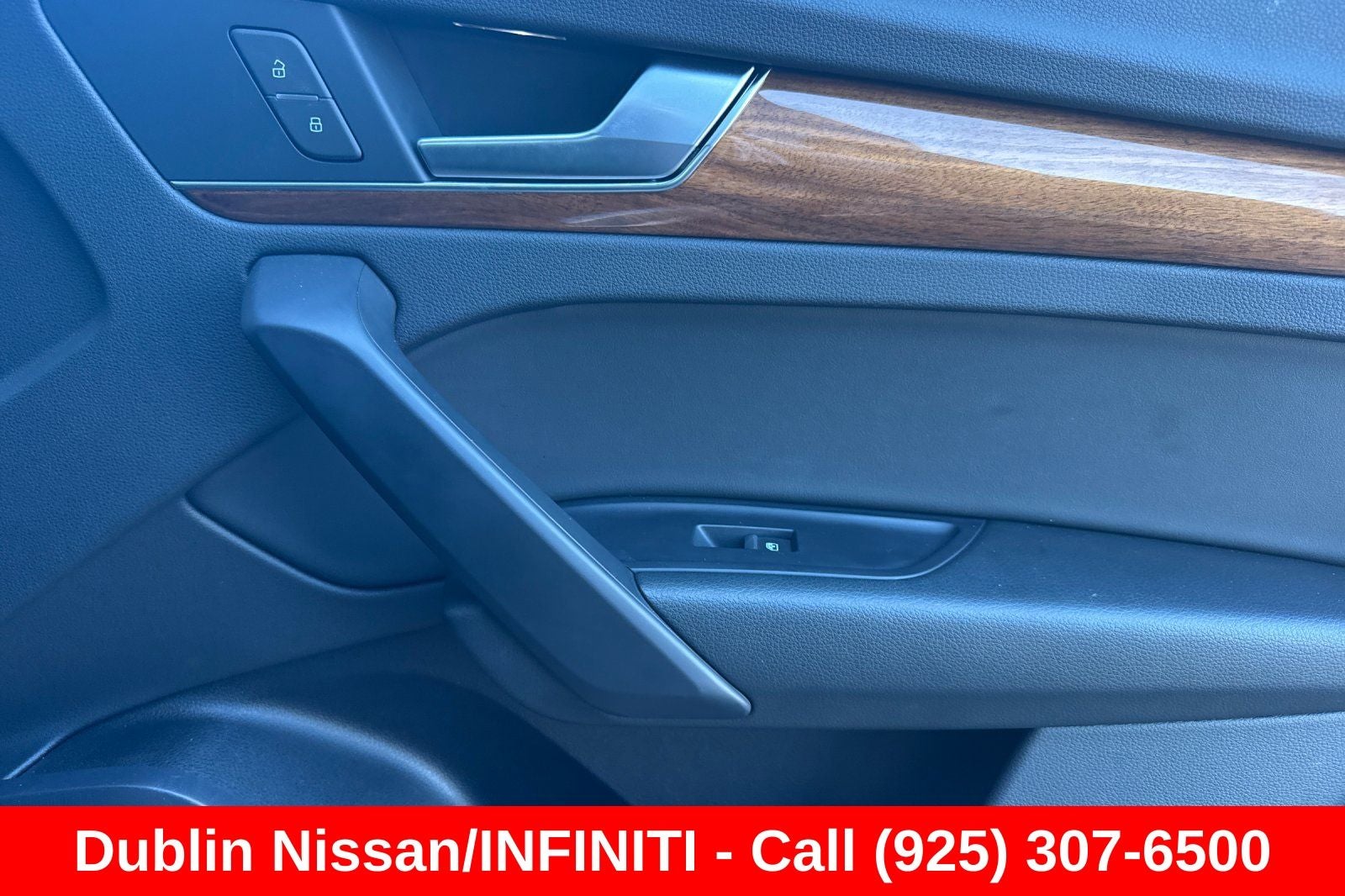 2023 Audi Q5 45 S line Premium quattro