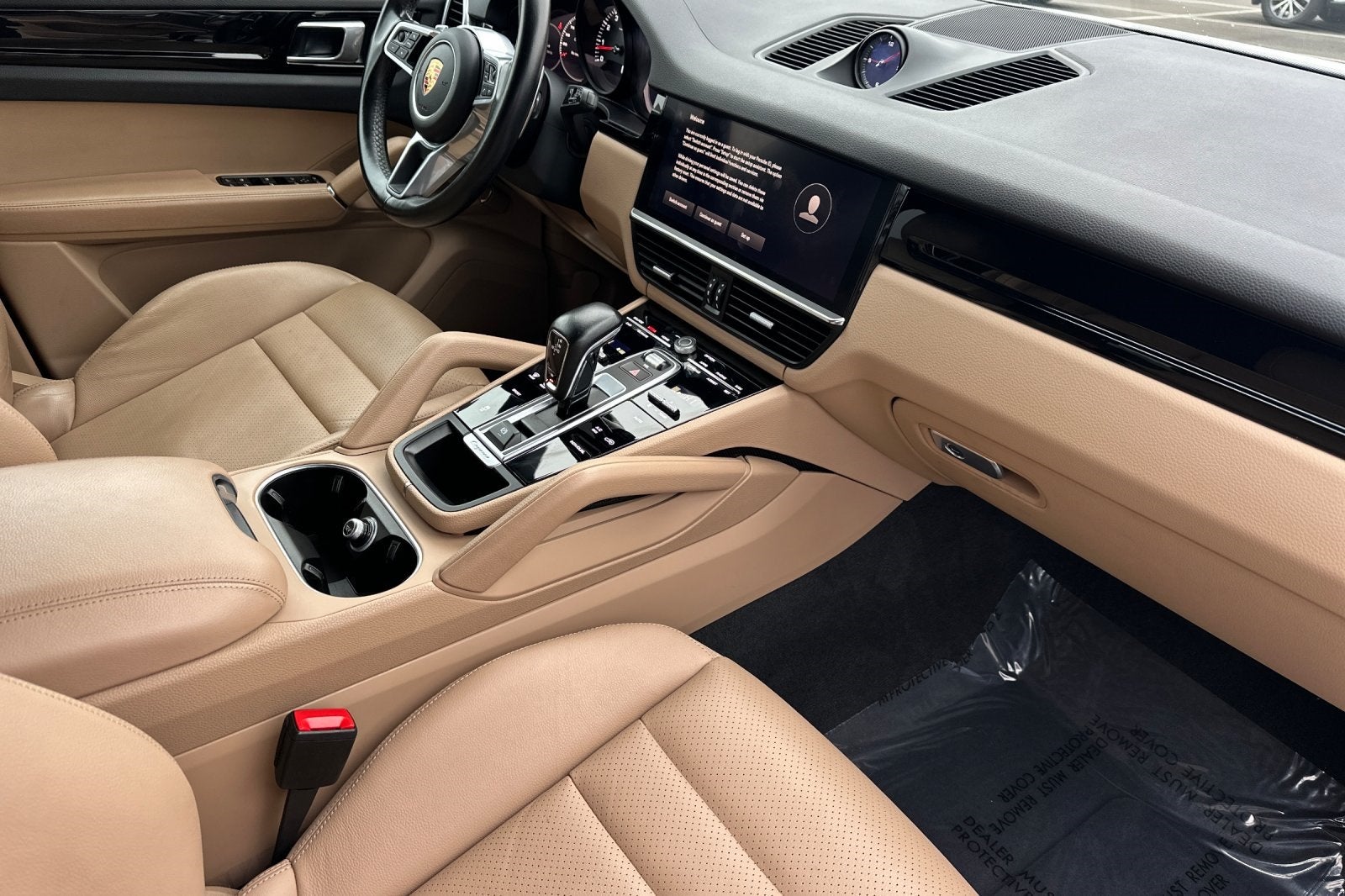 2023 Porsche Cayenne Base