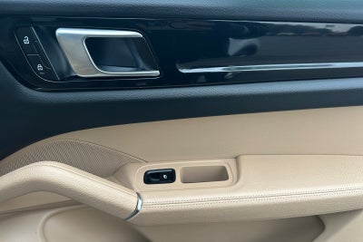 2023 Porsche Cayenne Base