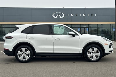 2023 Porsche Cayenne Base