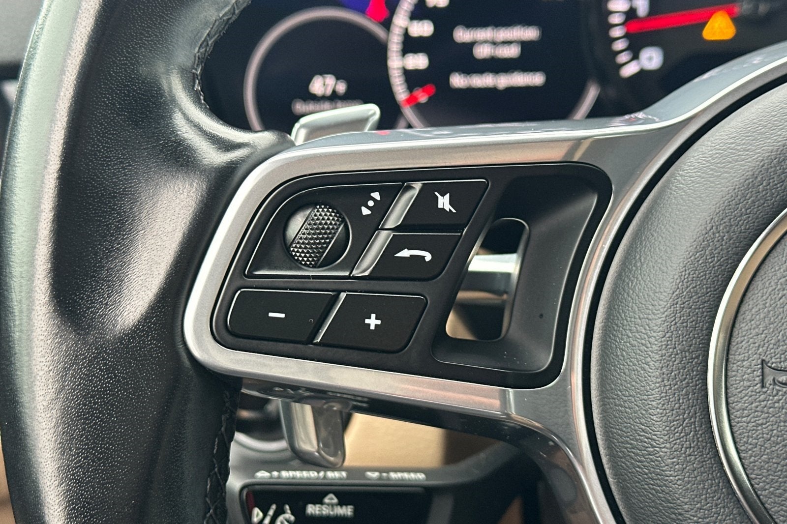 2023 Porsche Cayenne Base