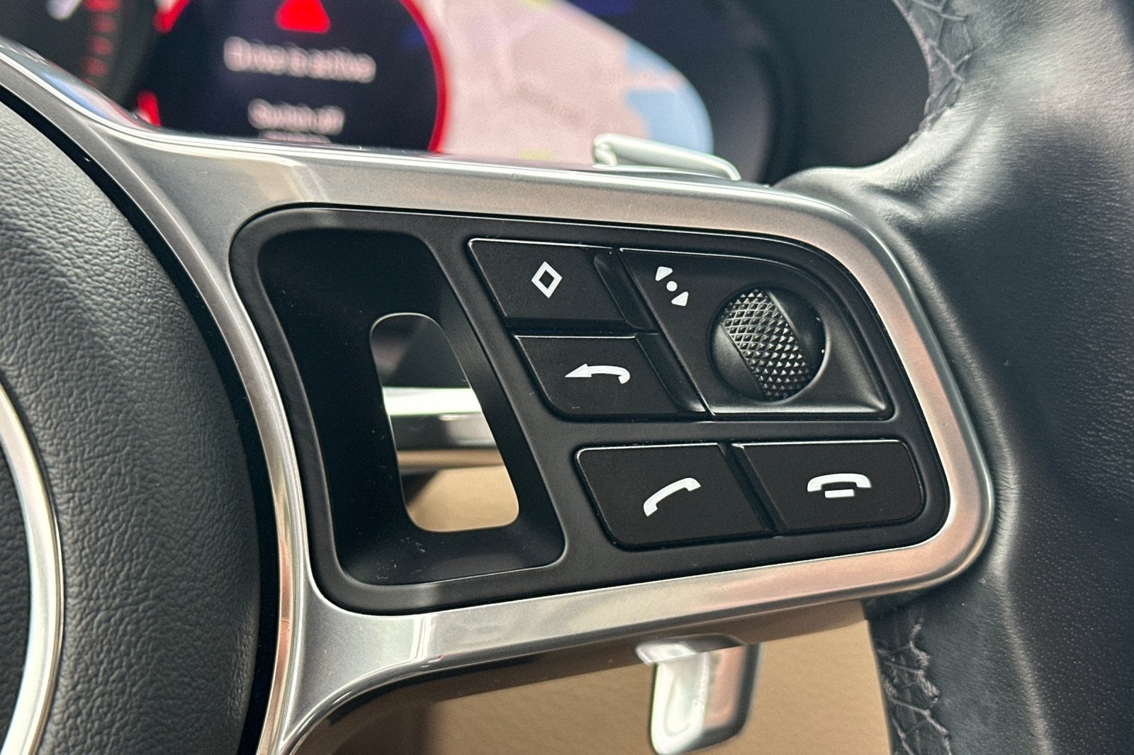 2023 Porsche Cayenne Base