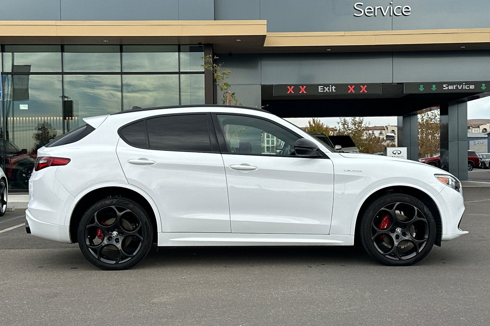 2023 Alfa Romeo Stelvio Veloce
