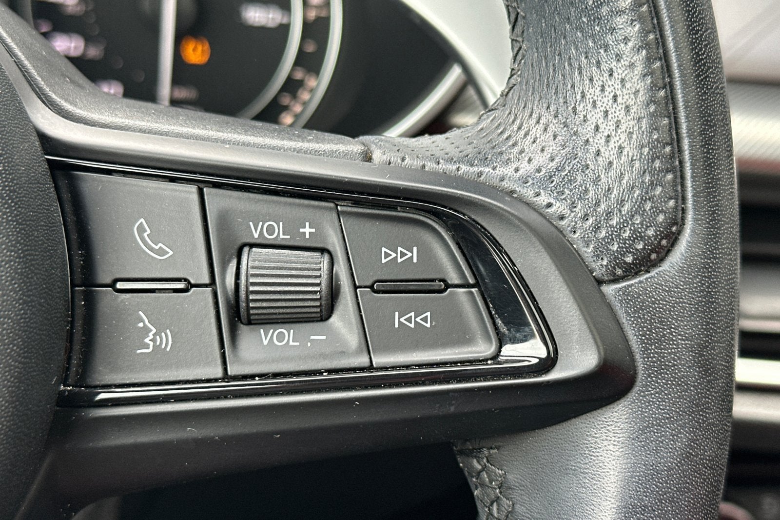 2023 Alfa Romeo Stelvio Veloce